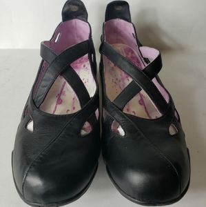 Women's Fila Incanto Lea/Mesh Athletic Shoes NWB